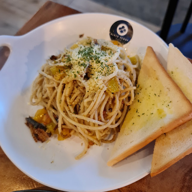 Aglio Olio Spanish Sardines