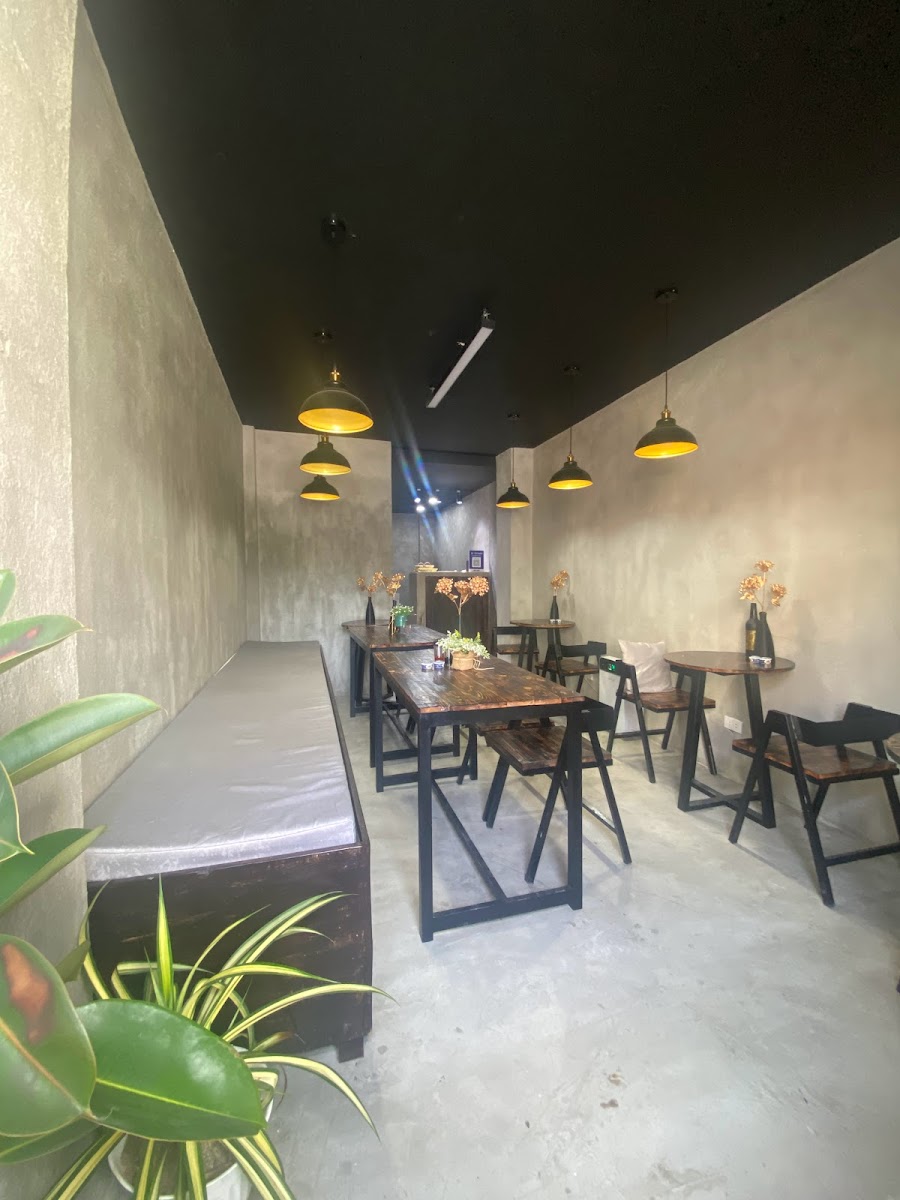 Yugo Cafe