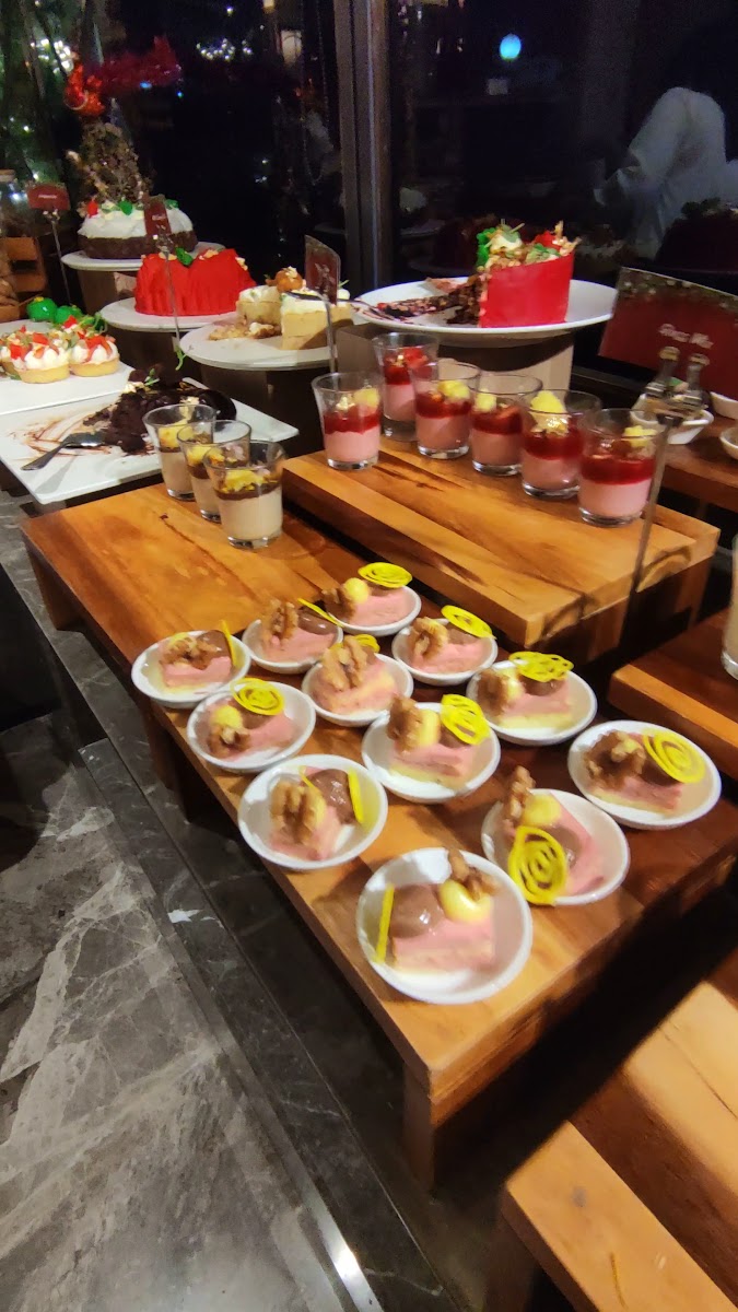 SamaZana Restaurant - Photo 1