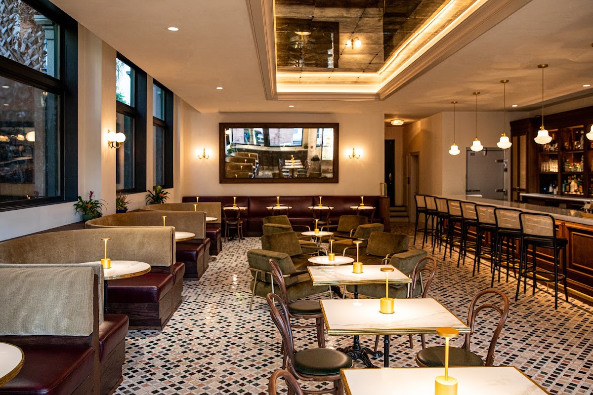 Benne’s by Peninsula Grill - Photo 4
