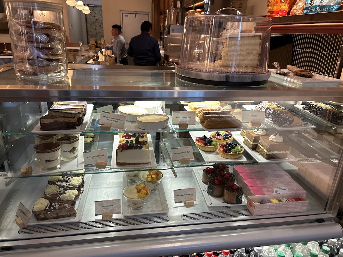 Benne’s by Peninsula Grill - Photo 8
