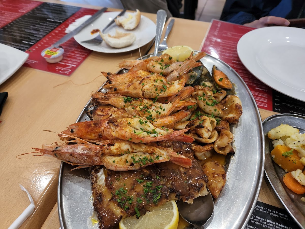Tony G's - Photo 5