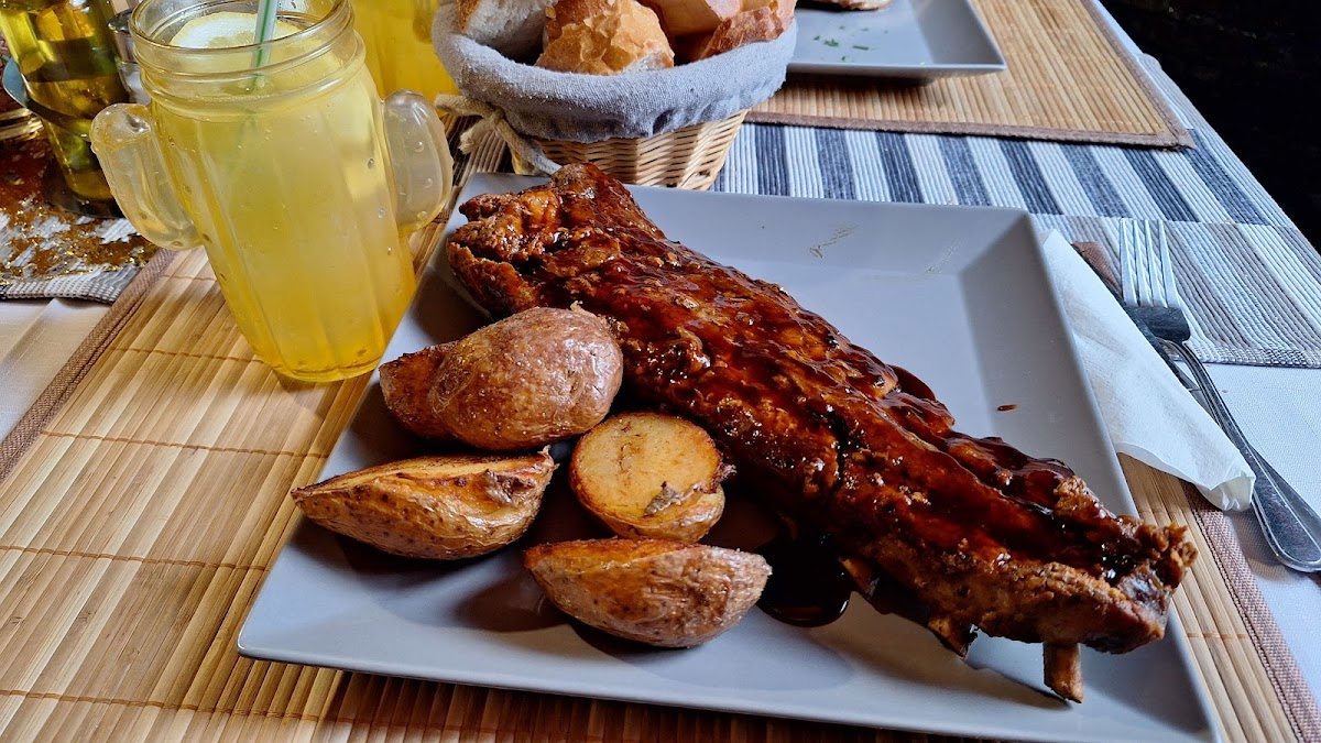 RO_mania RESTAURANT - Photo 5