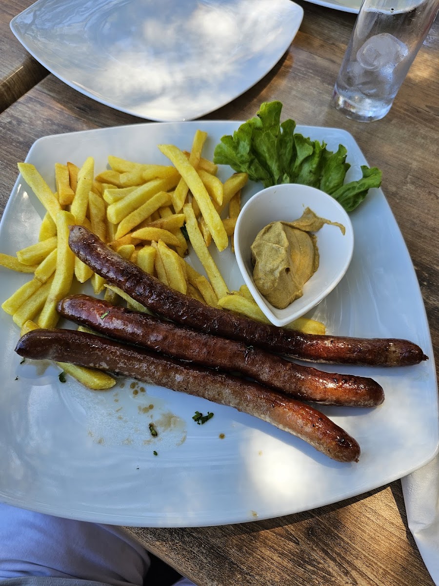Cafe Bistro Zal - Photo 4