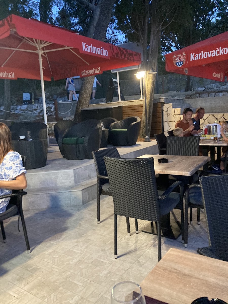 Cafe Bistro Zal - Photo 8