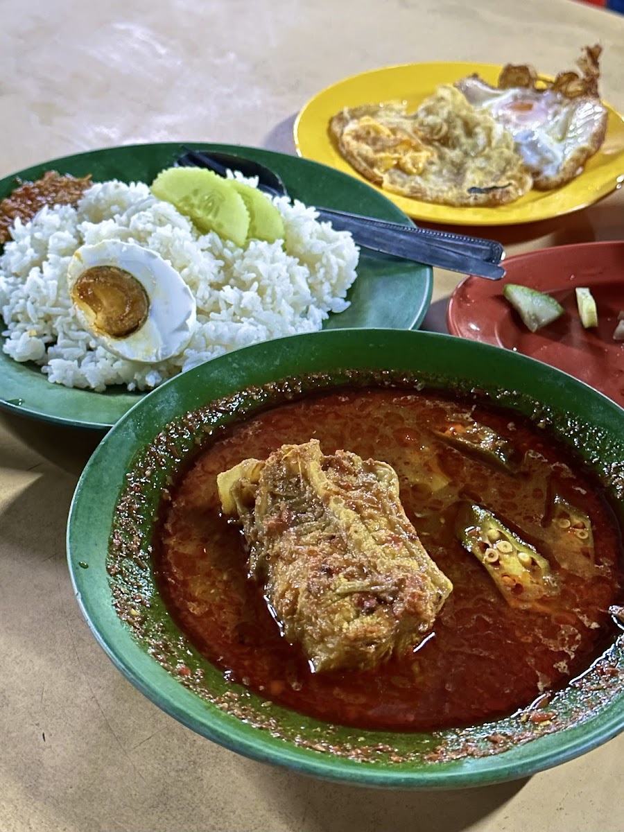 Samat Satay Lite Station - Photo 2