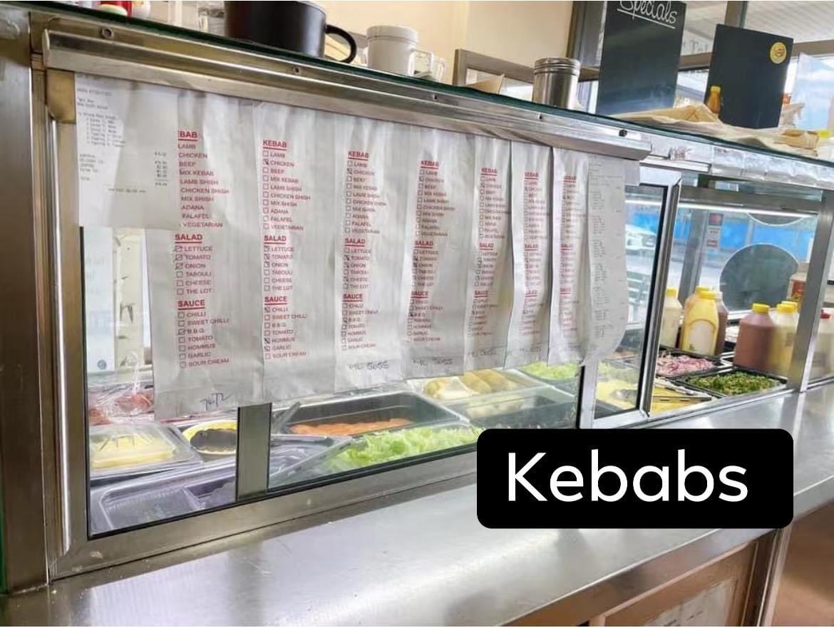 Mum's Seafood Kitchen & Umina burgers & kebabs