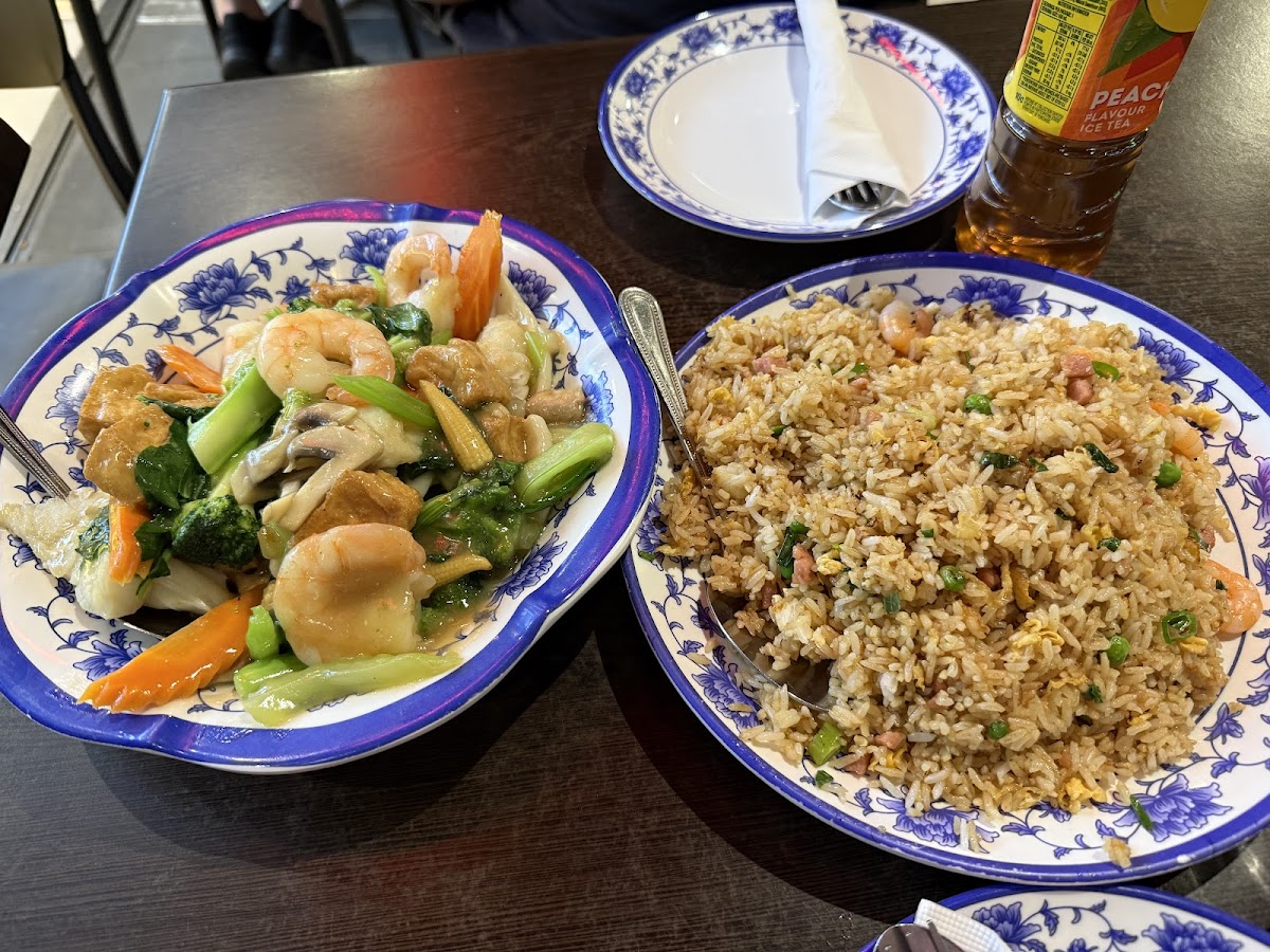 Hills Palace Chinese kitchen - Photo 2