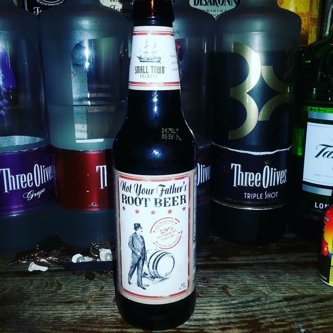 Tommy's Old Town Tavern - Photo 1