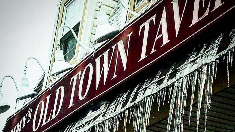 Tommy's Old Town Tavern - Photo 2