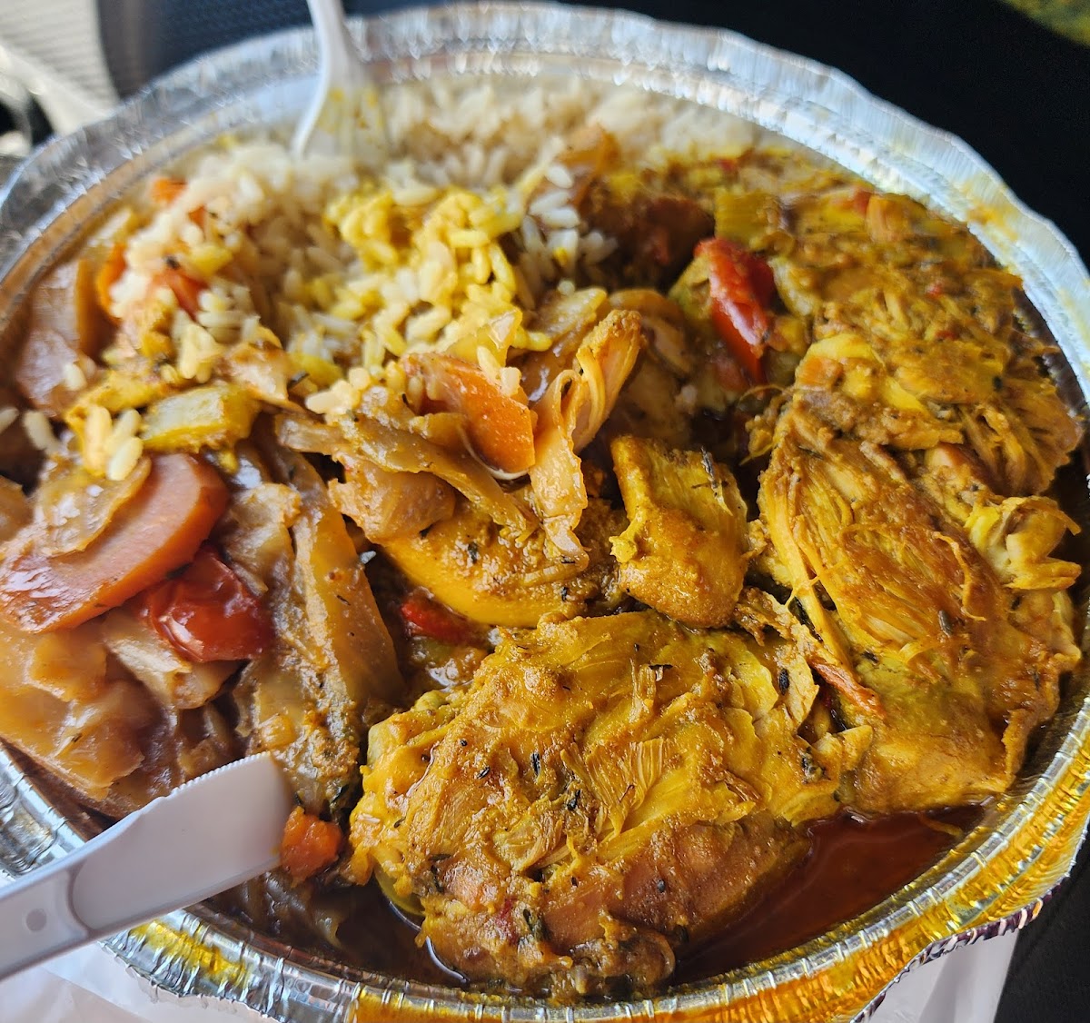 Yeh Mon Jamaican Restaurant - Photo 2
