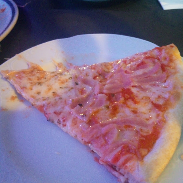 Pizza Vesuvio