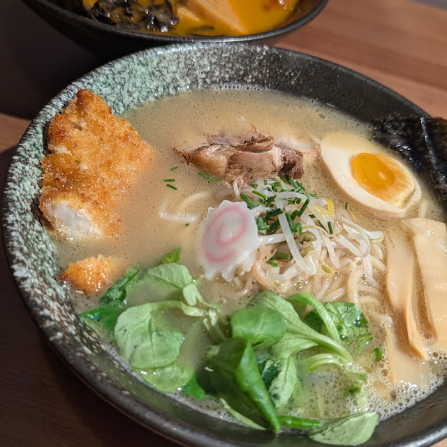 Shio Pollo Katsu Ramen Y Spicy Miso Ramen