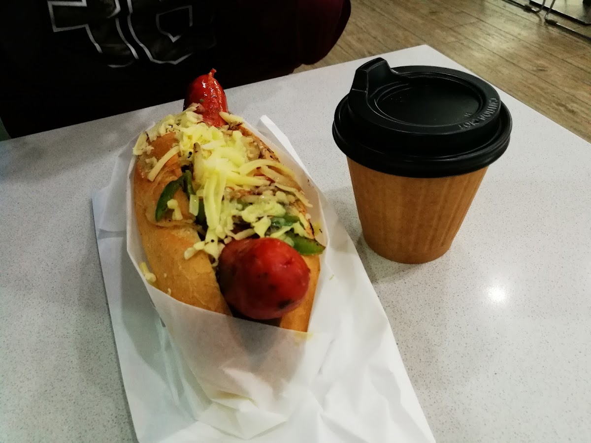Road Haven Cafe - Photo 6