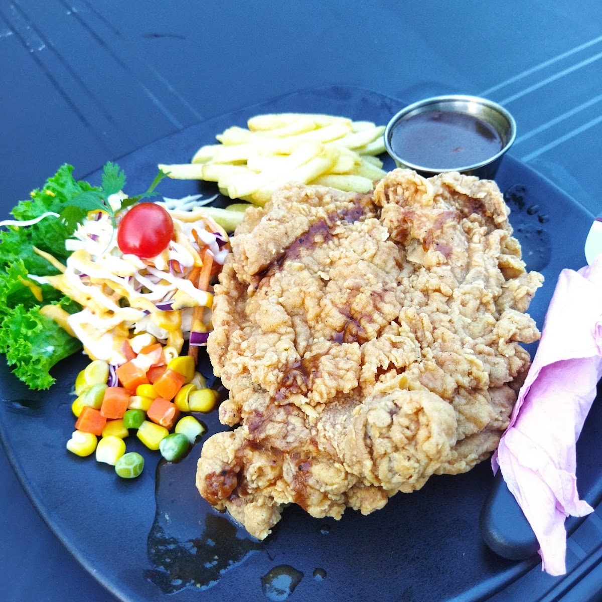 Hidden Place By Abang Booroy Cafe & Restaurant - Photo 5