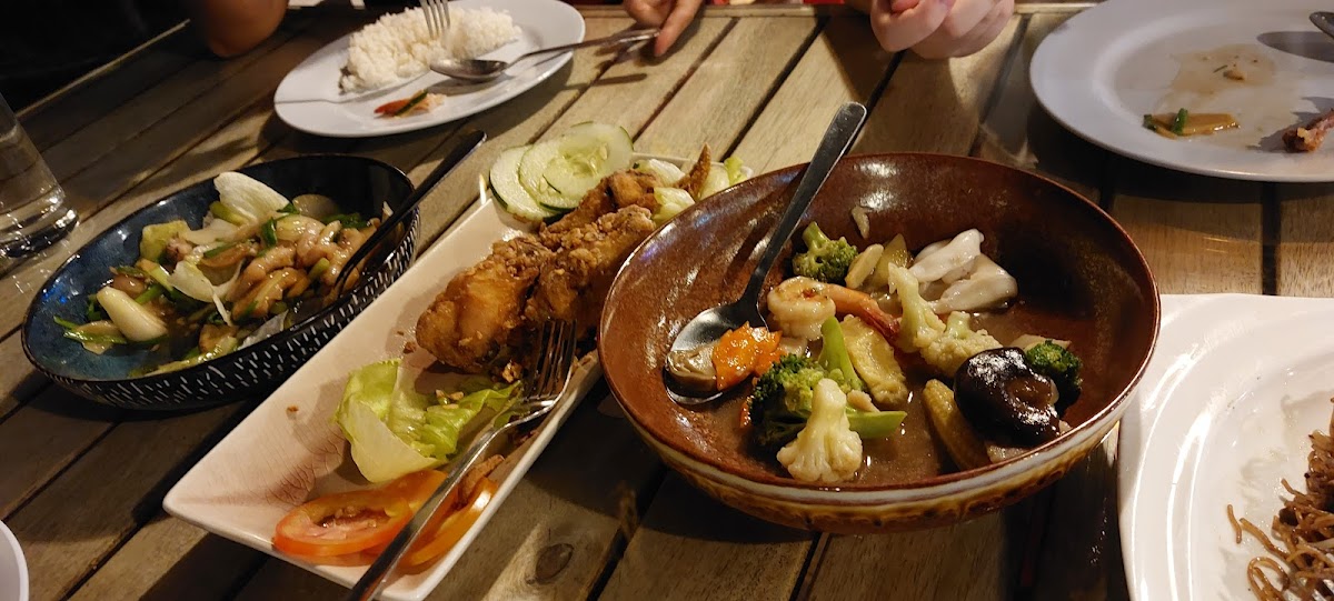 Mee Woo Resort and Dining - Photo 9