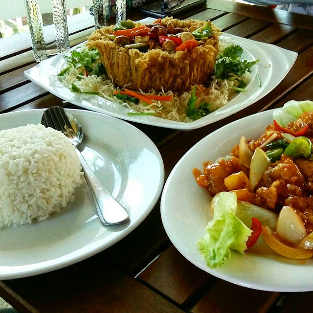 Yam Ring with Chicken