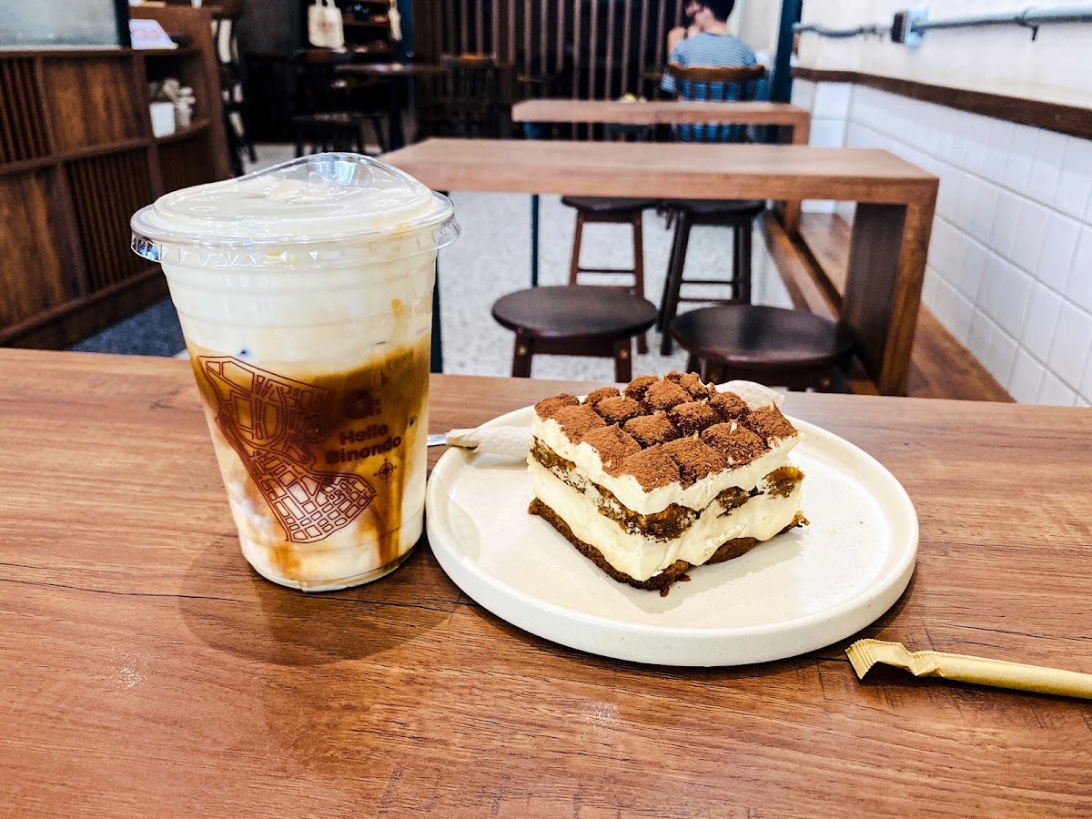 Apologue Coffee & Pastry - Photo 6