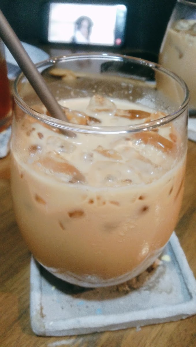 Apologue Coffee & Pastry - Photo 7