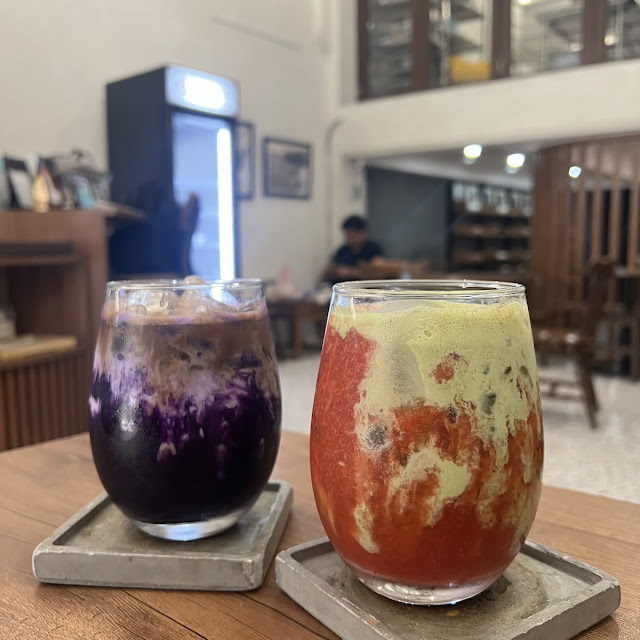 Coffee Shop