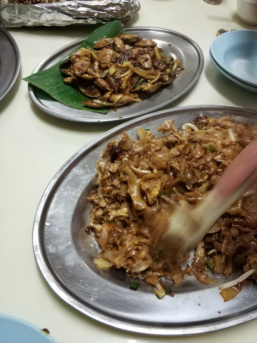 Ikan Bakar Weng Kee - Photo 4