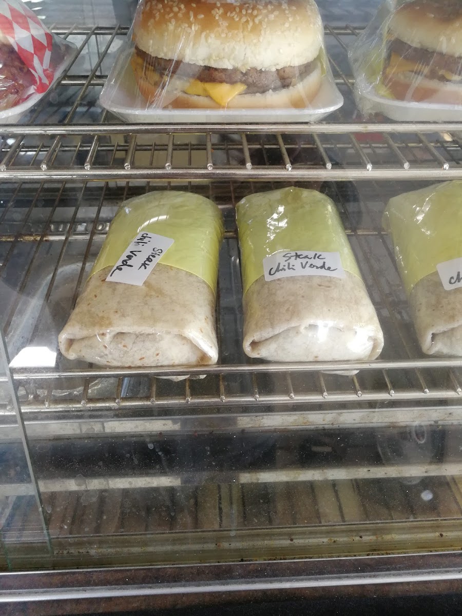 North Coach Deli - Photo 8