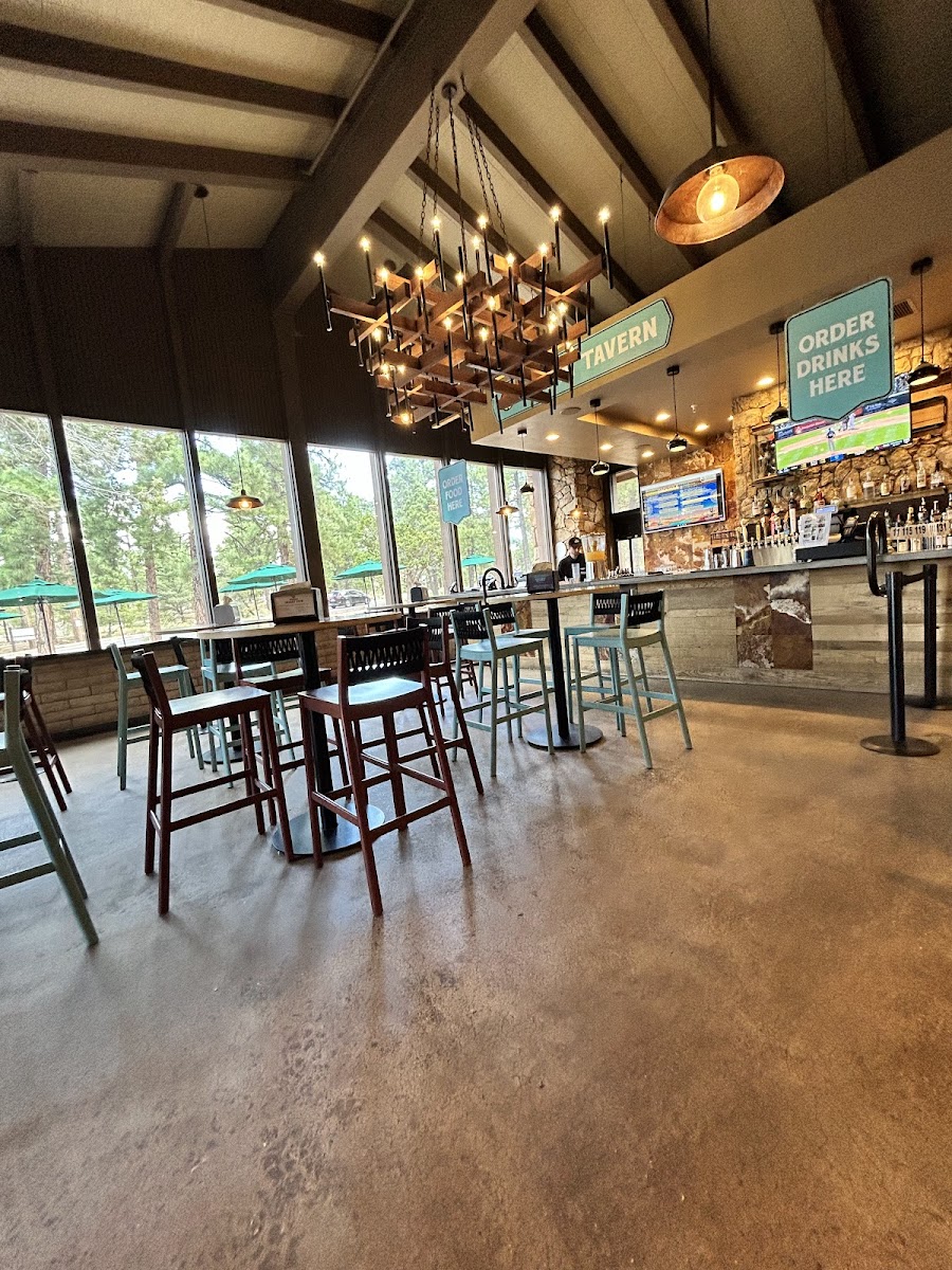 Yavapai Tavern - Photo 5