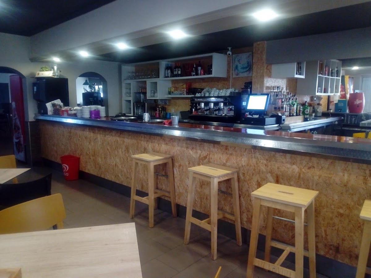 Cafeteria Camping Playa Samil