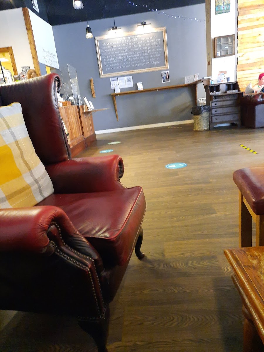 Blend Coffee Lounge @ Paisley Arts - Photo 4
