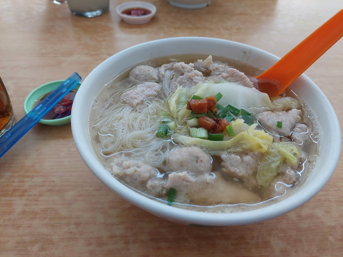 Er Shi Xiong Restaurant • 猪师兄肉饼猪肉粉 - Photo 4
