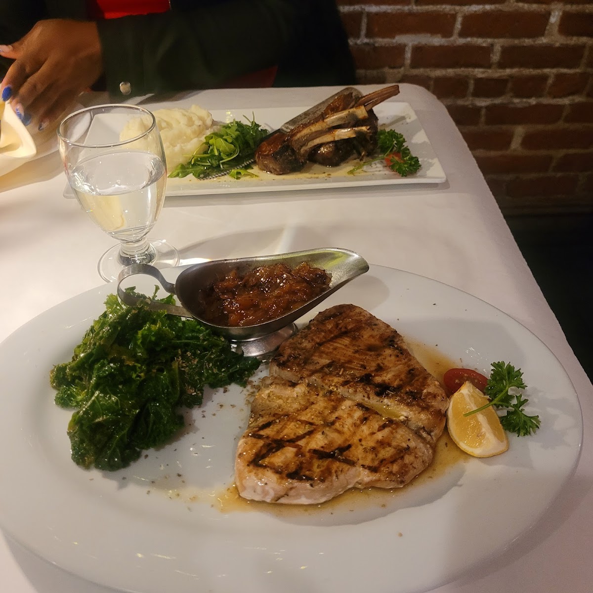 Reef Restaurant & Bar - Photo 4