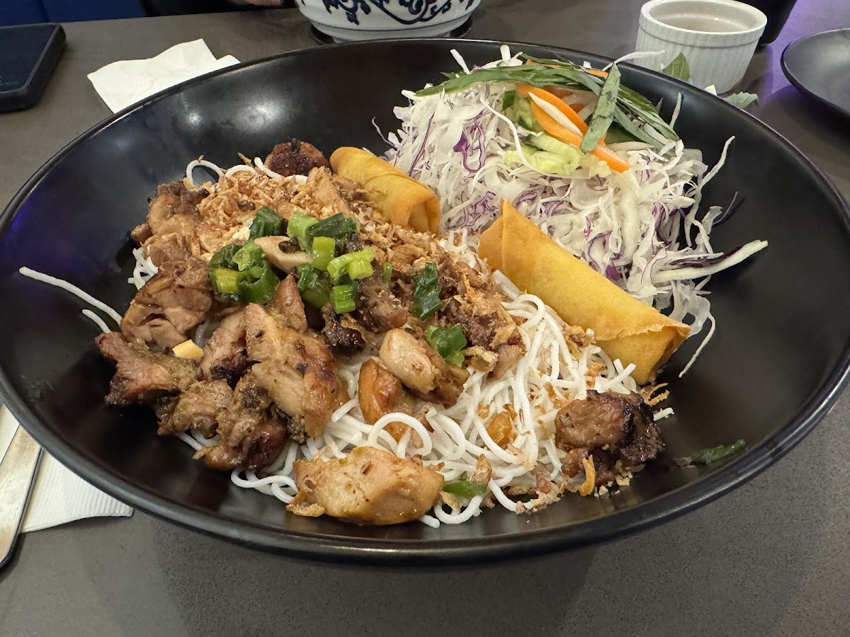 Pho Den - Photo 9