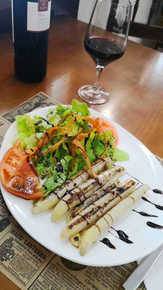 Restaurante Ciudad de Sanguesa - Photo 4