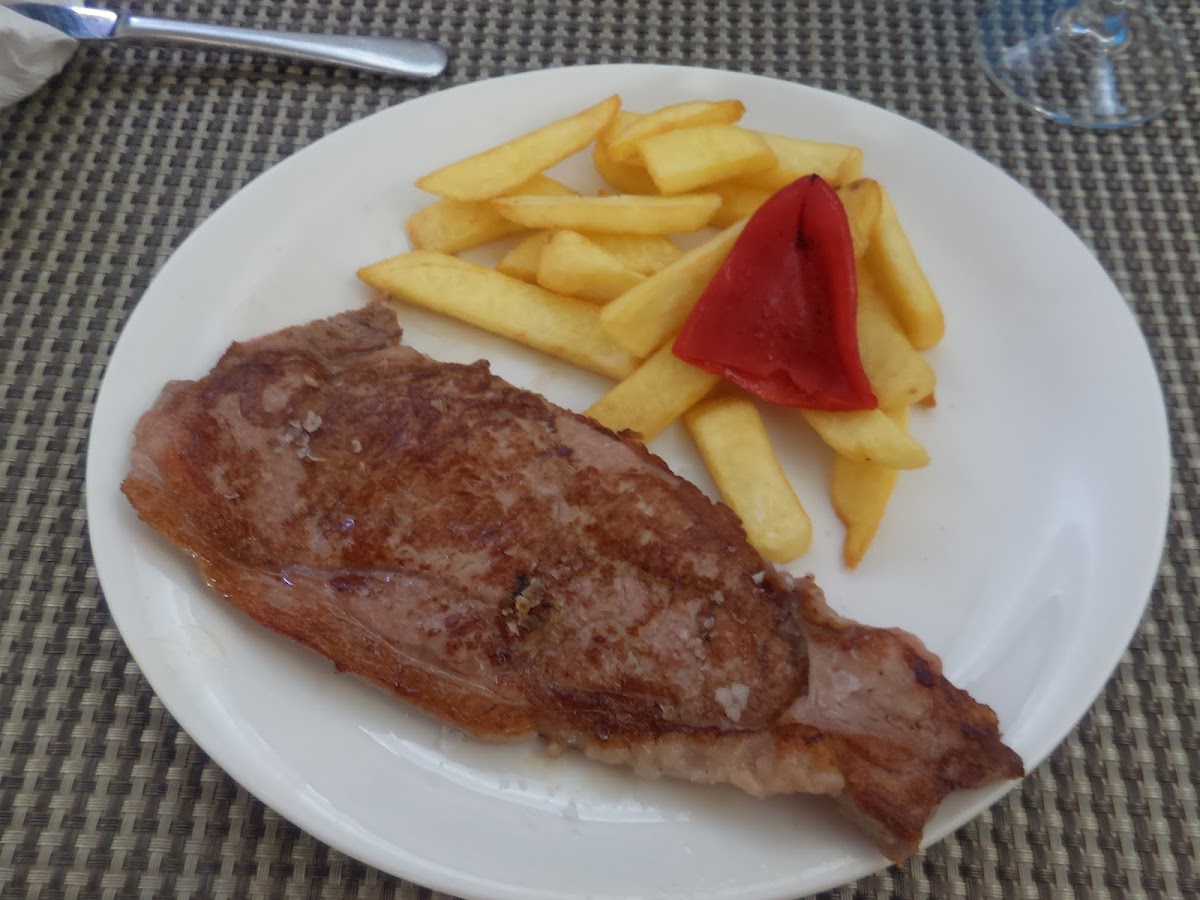 Restaurante Ciudad de Sanguesa - Photo 5