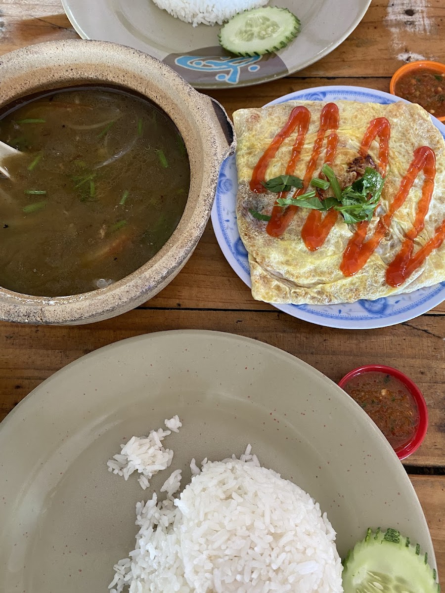 Maya Tomyam Simpang Ampat - Photo 9