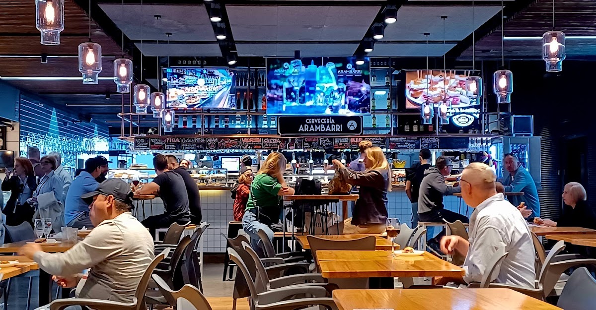 La Ribera Gastro Plaza