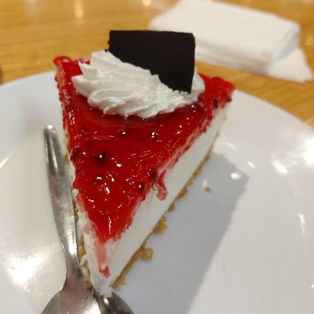 Cake with and Without Flag