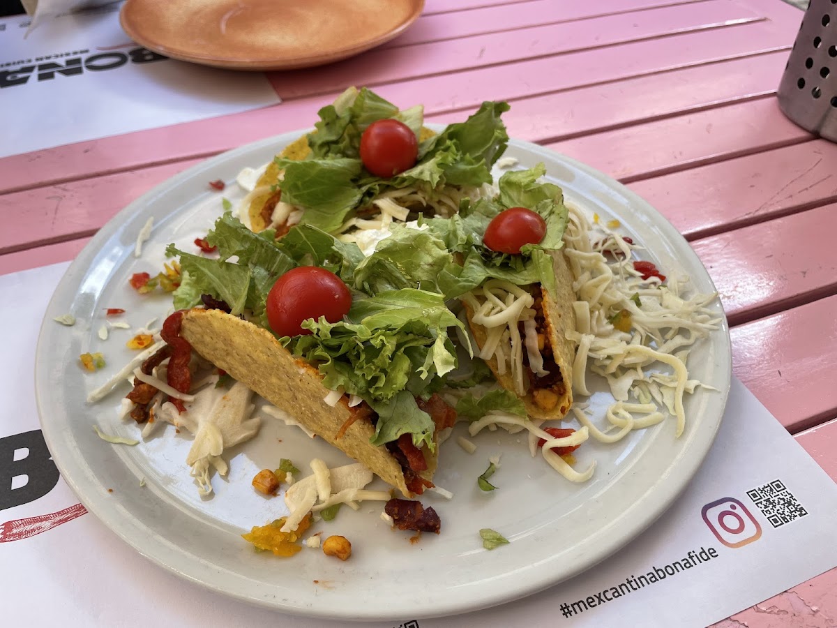 Mex Cantina Bona Fide - Photo 3