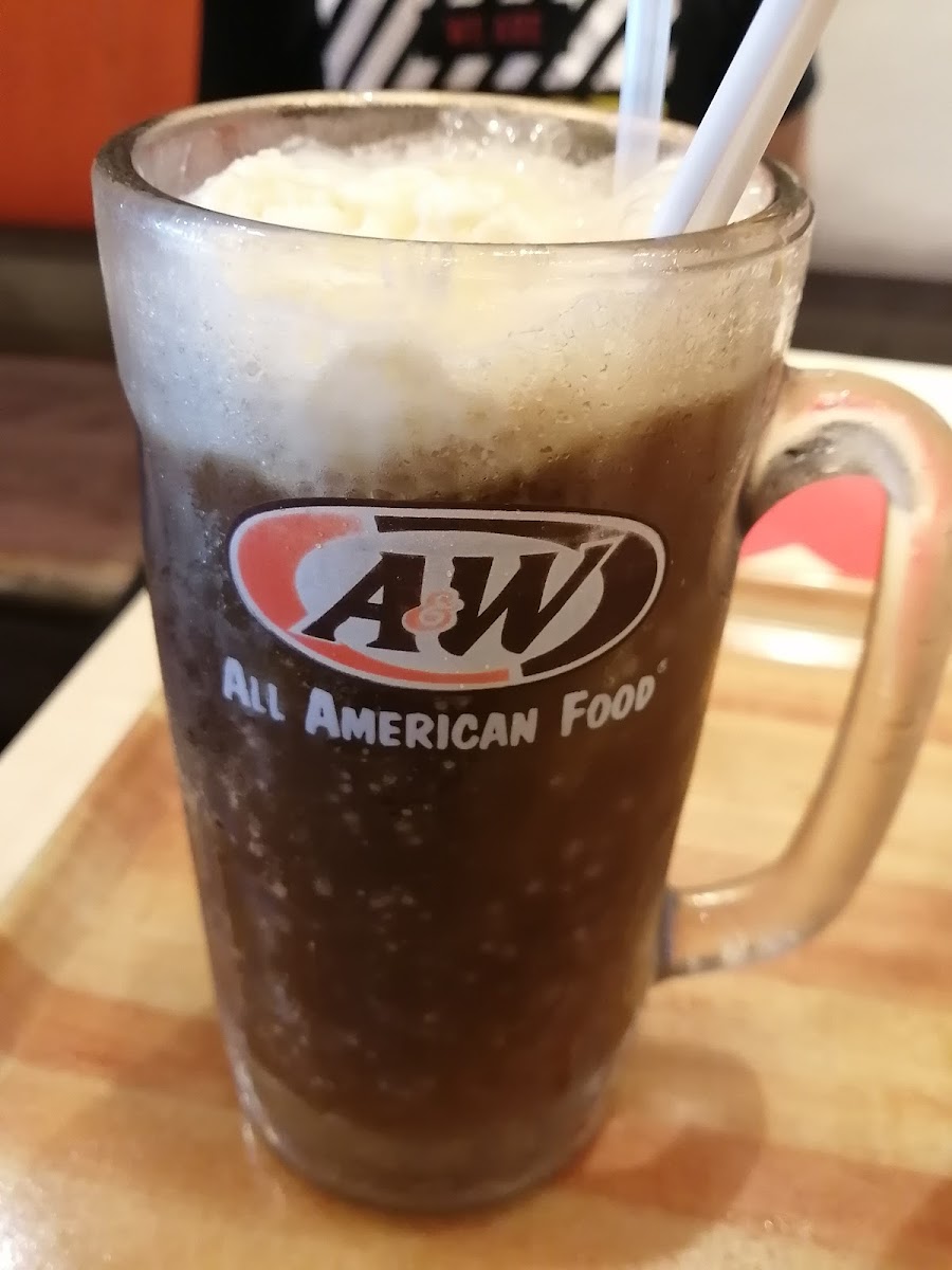 A&W Mydin Gong Badak - Photo 4