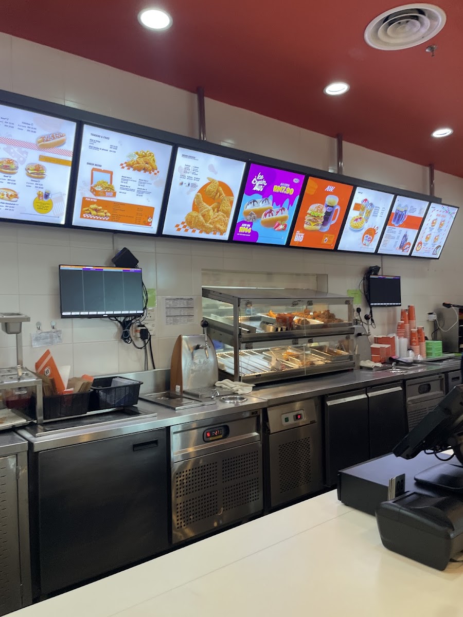 A&W Mydin Gong Badak - Photo 8