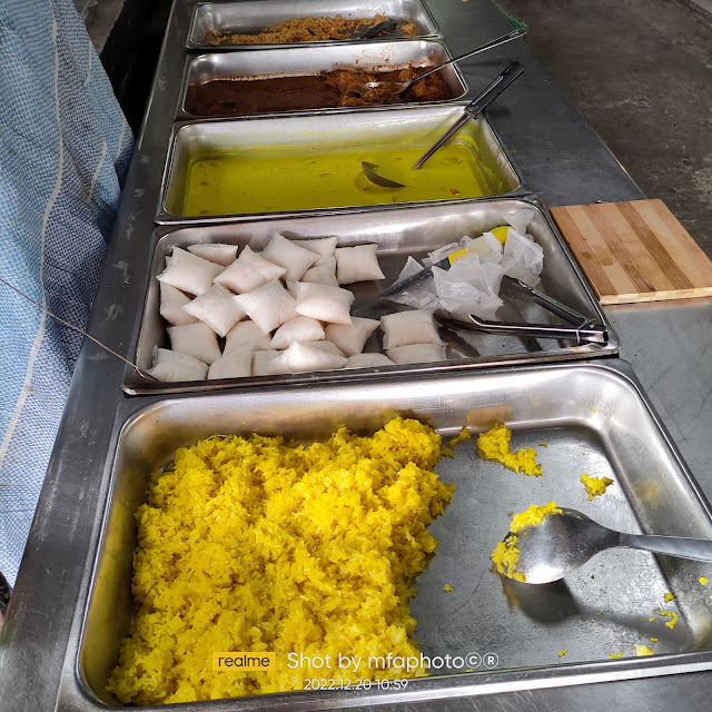 Lontong
