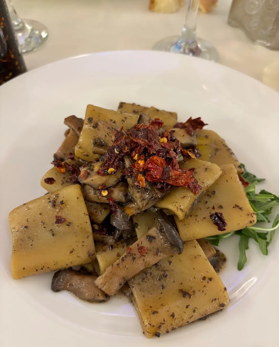 Trattoria Lucana - Photo 3