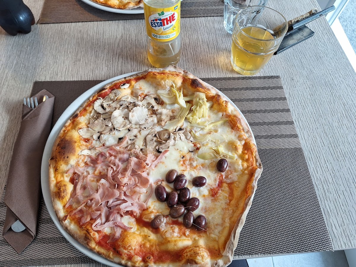 Pizzeria Shalomi - Photo 9