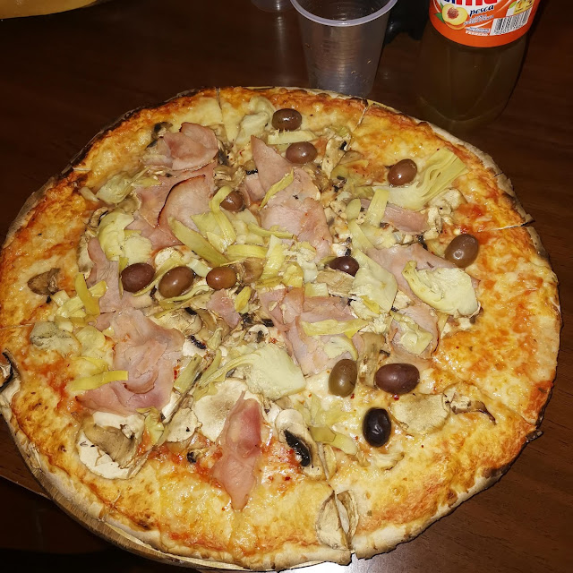 Pizza Capricciosa