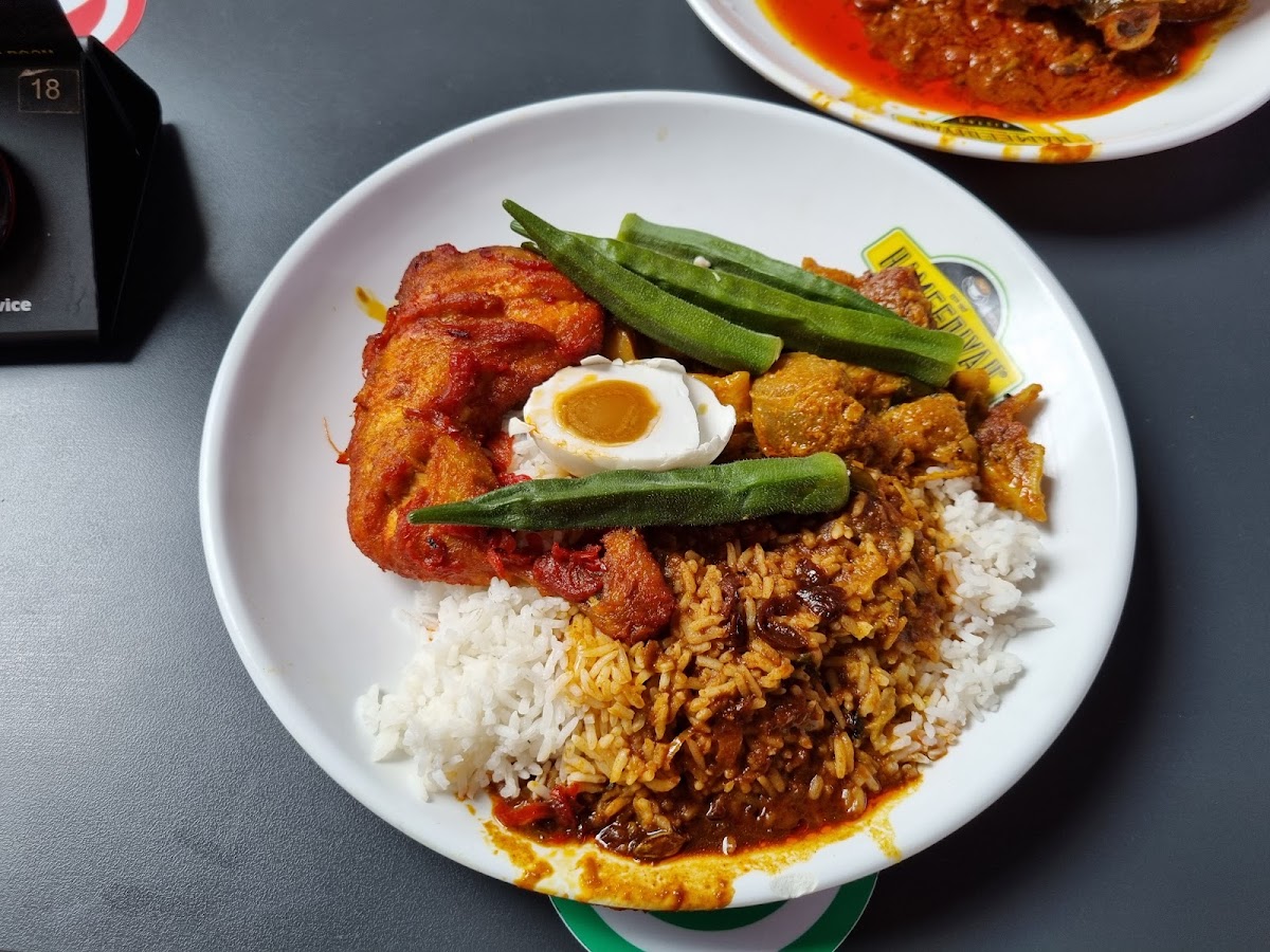 Hameediyah Bistro Ampang K.L - Photo 8