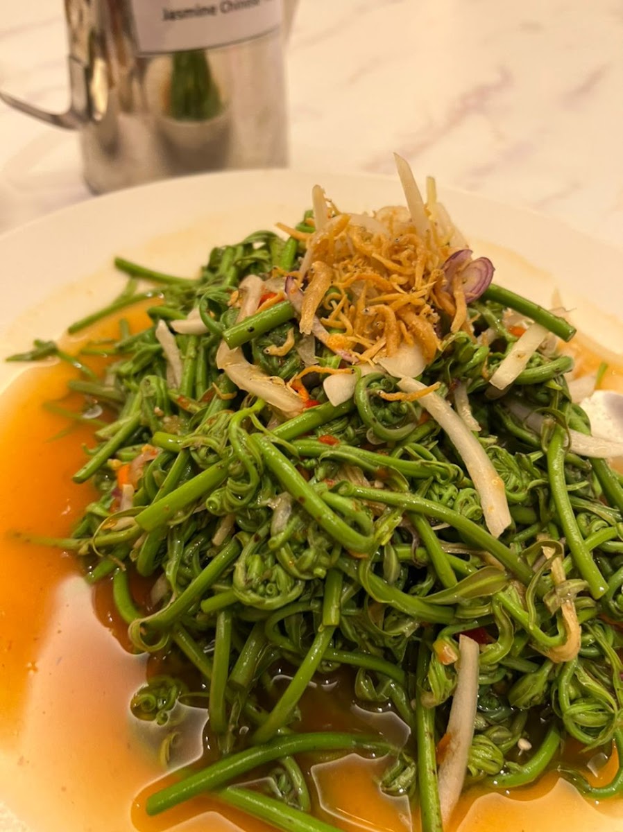 Hon Ang Restaurant - Photo 4