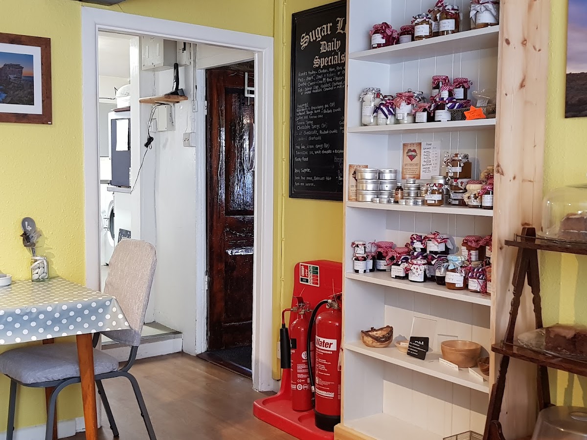 Sugar Loaf Cafe - Photo 3