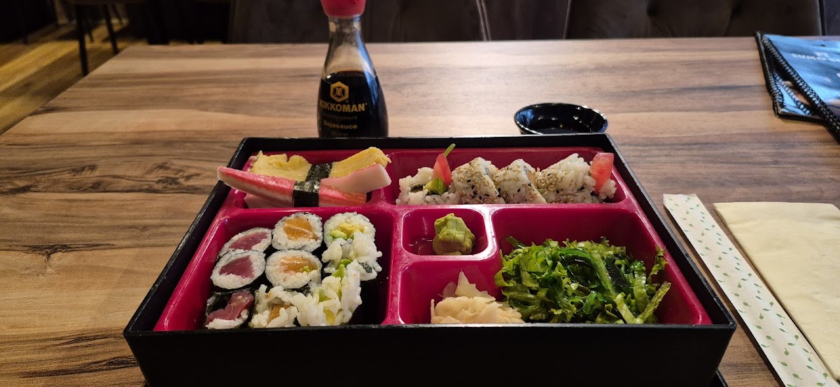 Sumo-Sushi-Ratingen - Photo 2