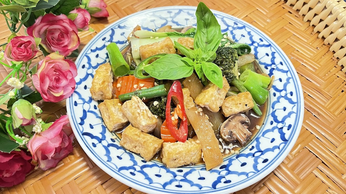 Gai Yang Vithaya Thai kitchen - Photo 9