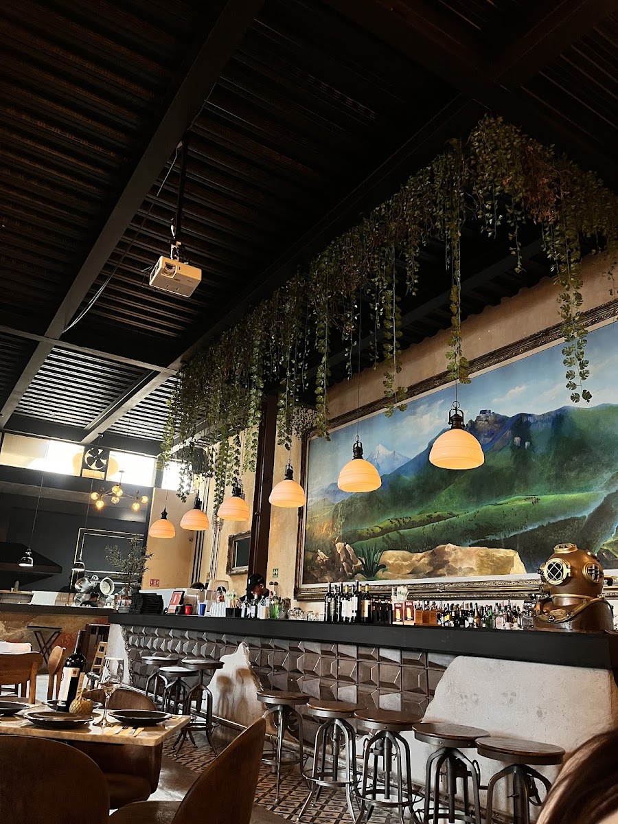 Piso Uno Social Kitchen